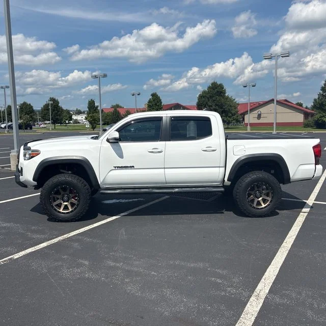 Used 2017 Super White Toyota TRD Off-Road image 2
