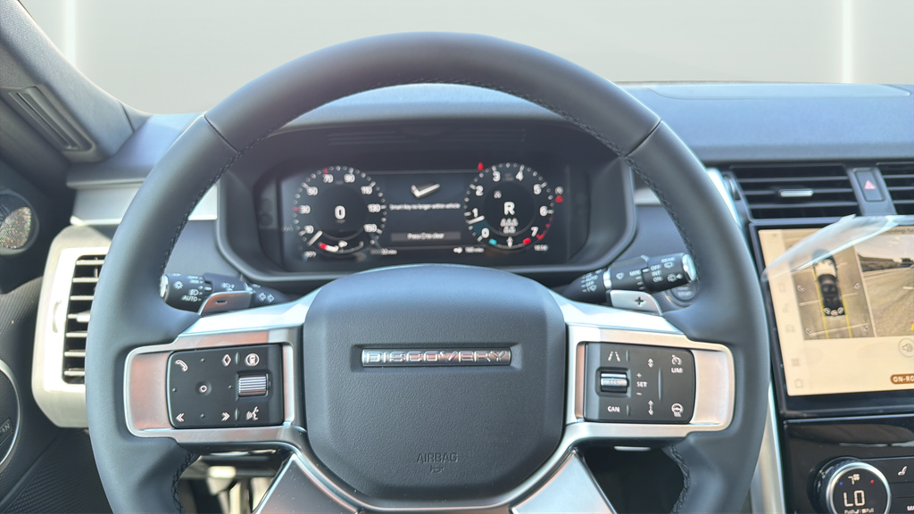 New 2026 Lantau Bronze Land Rover Dynamic SE image 24