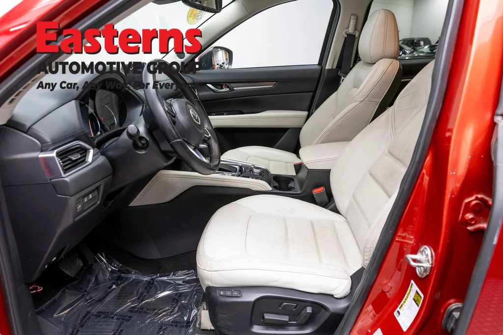Used 2019 Red Mazda Grand Touring image 14