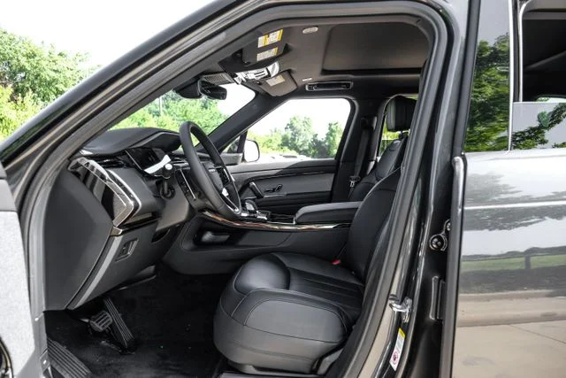 New 2026 Gray Land Rover SE image 4