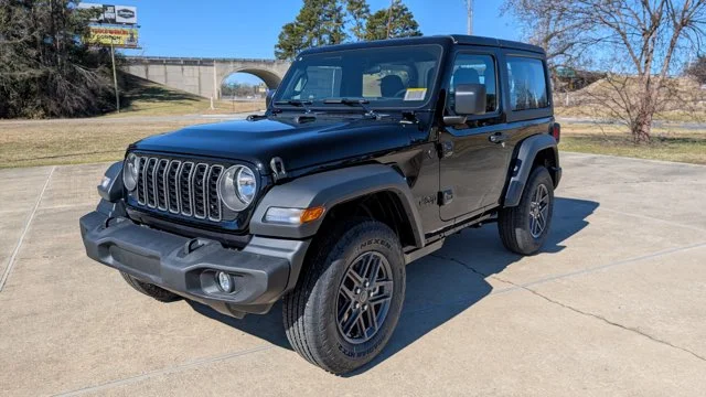 2026 Jeep Wrangler Sport's photo