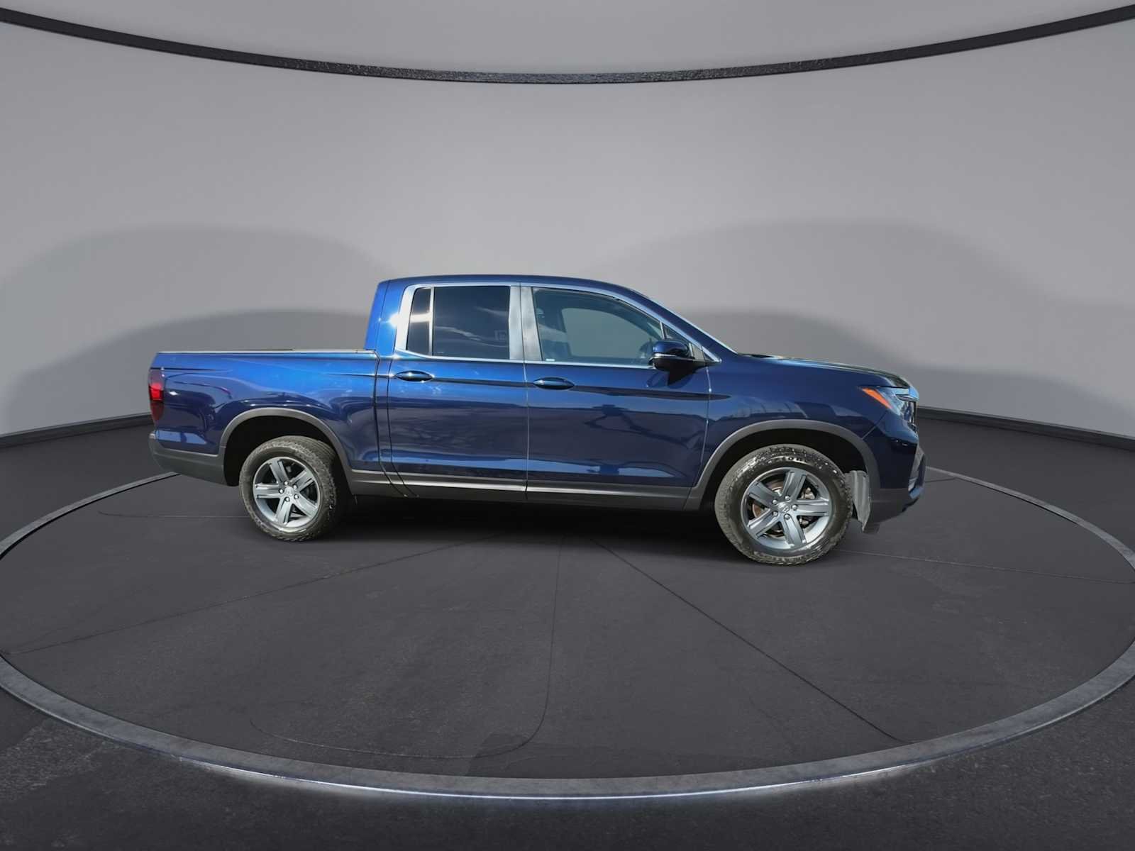 Certified Used 2023 Obsidian Blue Pearl Honda RTL image 9
