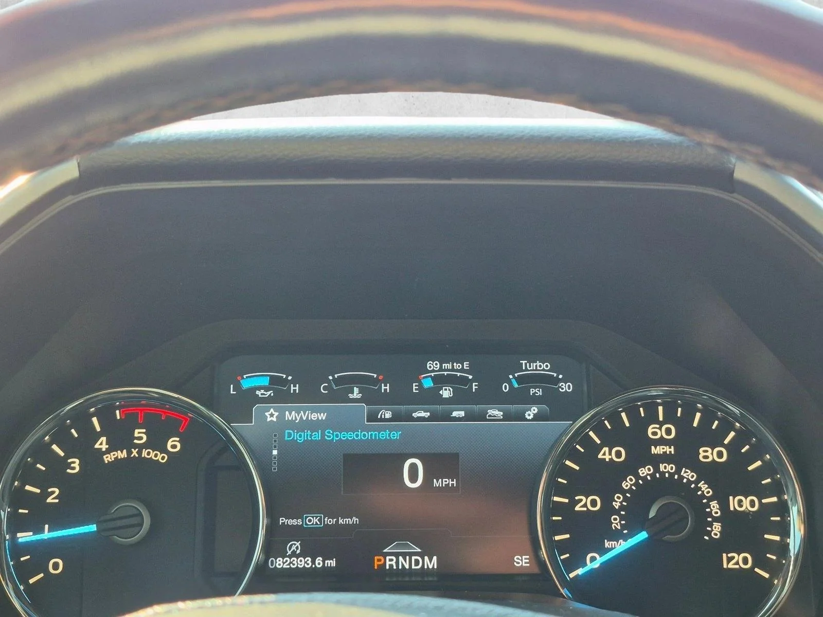 Certified Used 2018 Magnetic Metallic Ford Platinum image 9