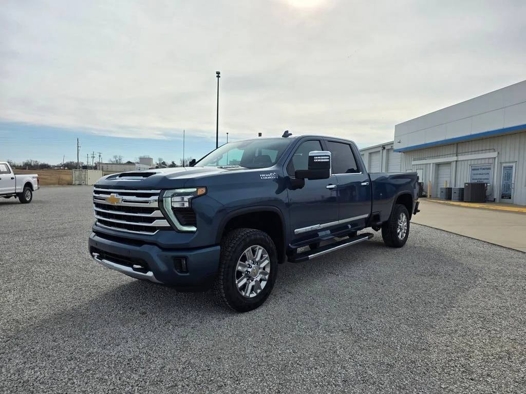 2026 Chevrolet Silverado 3500 HD High Country - Photo 11