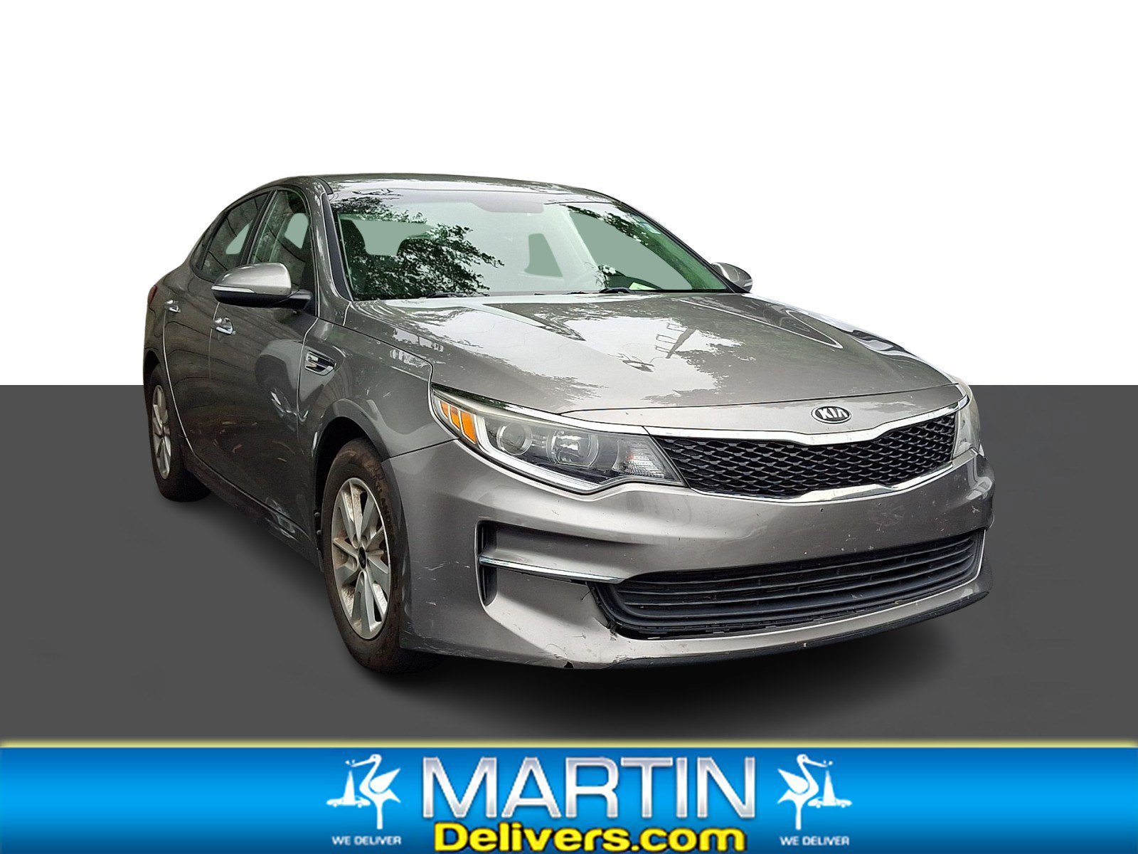 Used 2018 Titanium Silver Kia LX image 1