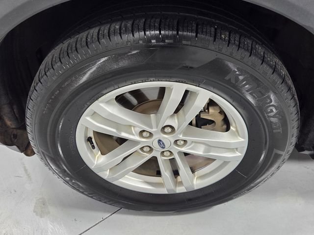 Used 2020 Silver Ford XLT image 19