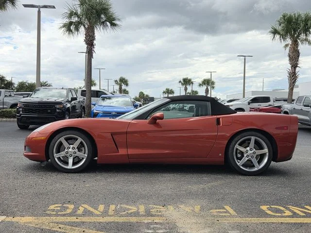 Used 2006 Orange Chevrolet Base image 3