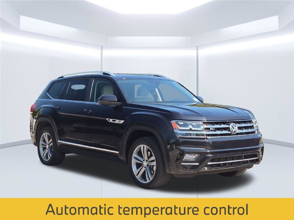 Used 2019 Black Volkswagen 3.6L V6 SEL R-Line image 9