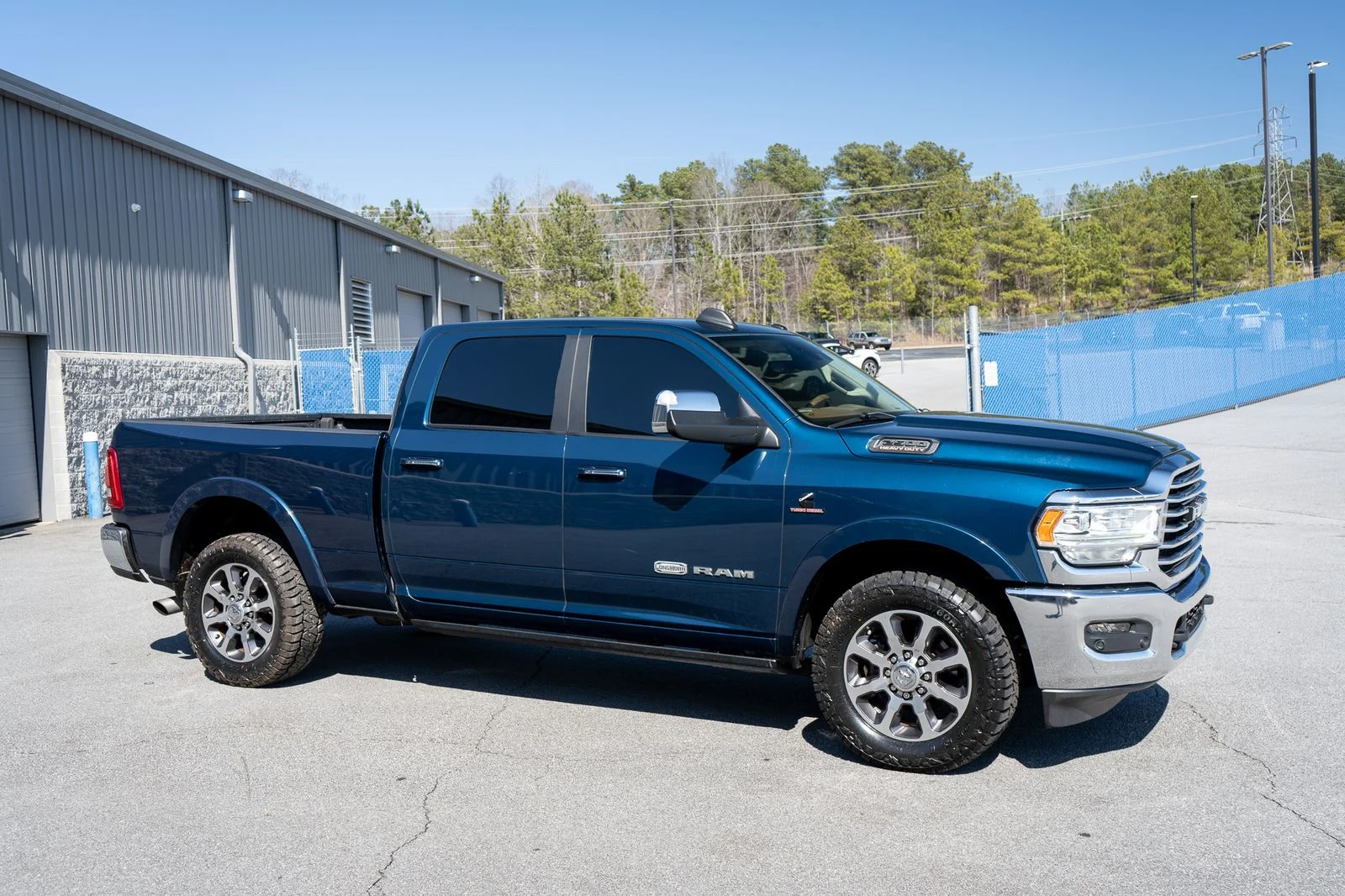 Used 2019 Blue Ram Laramie Longhorn image 15