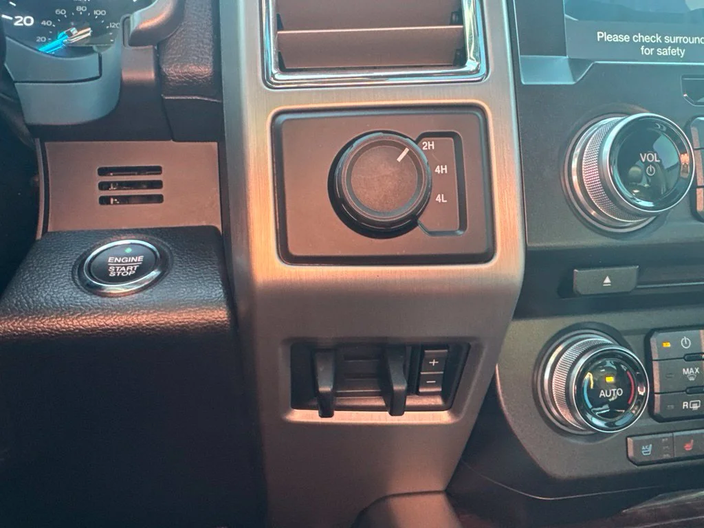 Used 2017 Gray Ford Platinum image 25