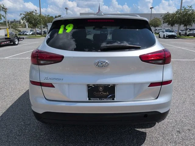 Used 2019 Silver Hyundai Value image 5
