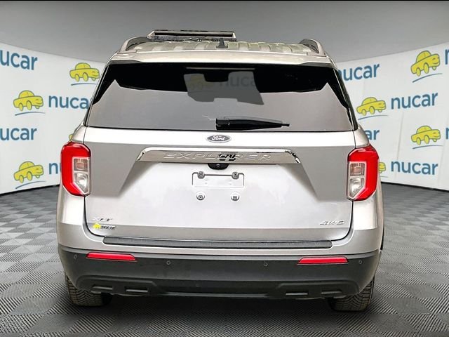 Used 2021 Silver Ford XLT image 4