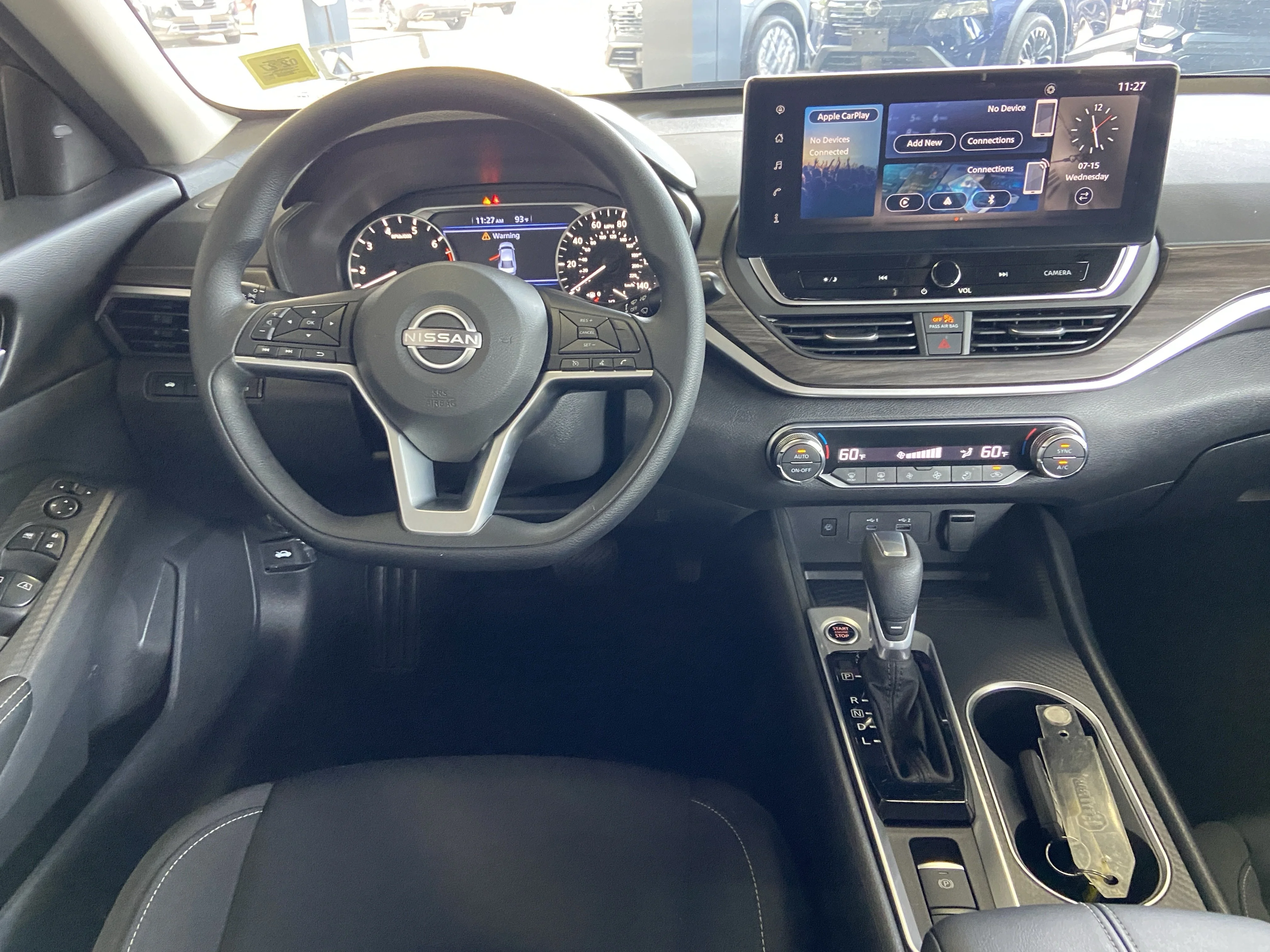 2025 Nissan Altima SV - Photo 14