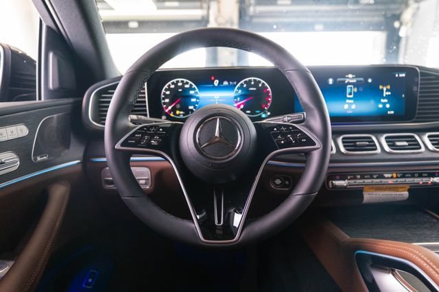 New 2026 Obsidian Black Metallic Mercedes-Benz GLE 450 Coupe image 49