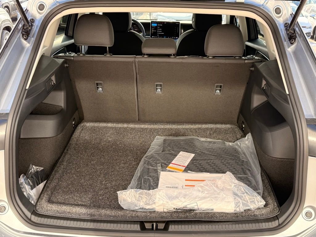 2026 Volkswagen Tiguan S - Photo 7