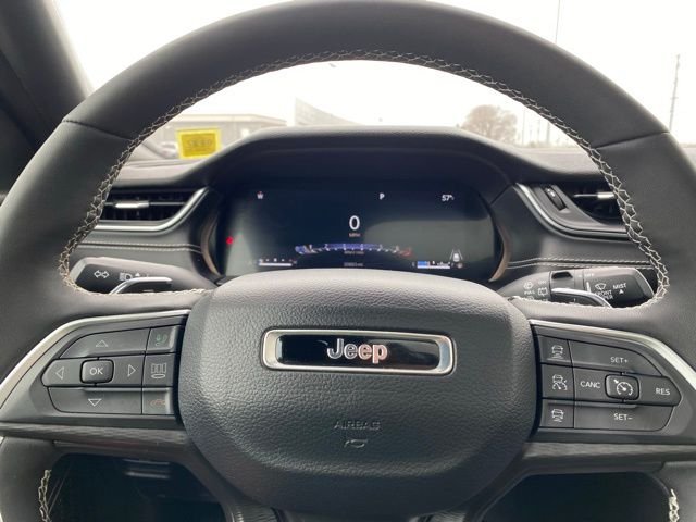Used 2025 Black Jeep Altitude X image 15