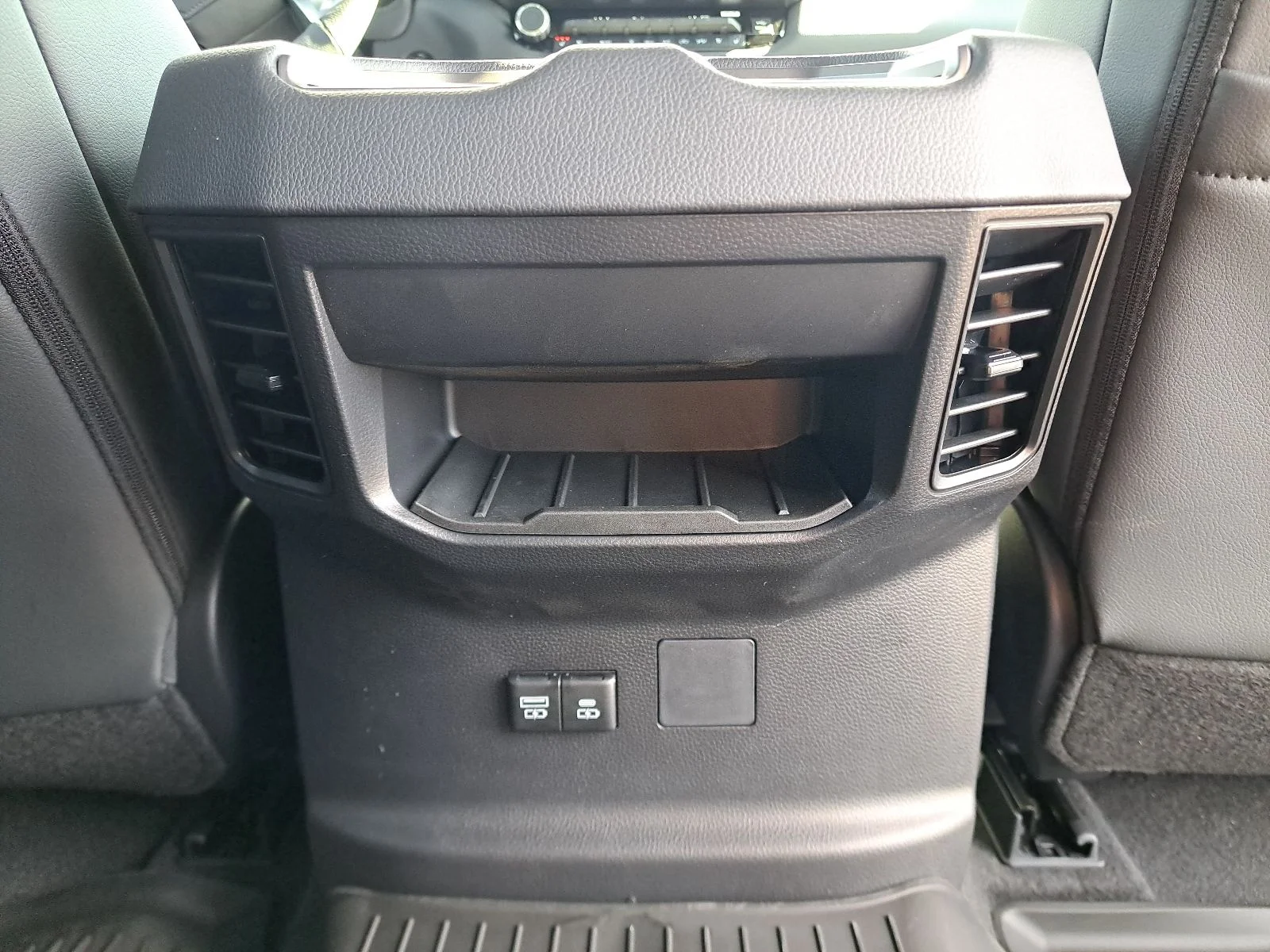 2026 Toyota Tundra Limited - Photo 30