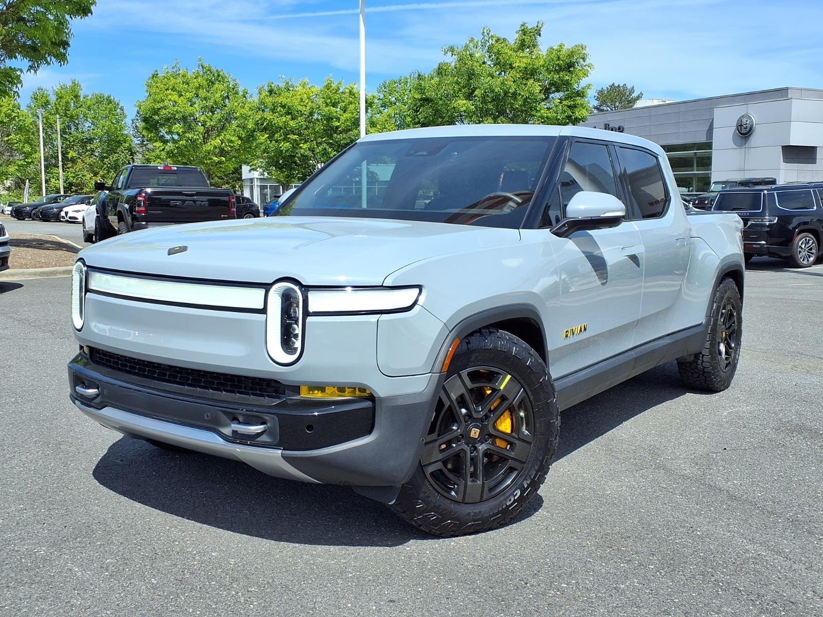 2022 Rivian R1T