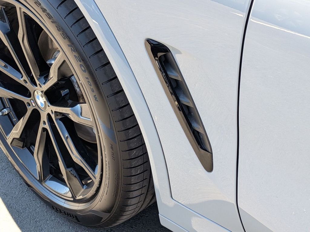 Used 2023 Gray BMW xDrive30i image 30