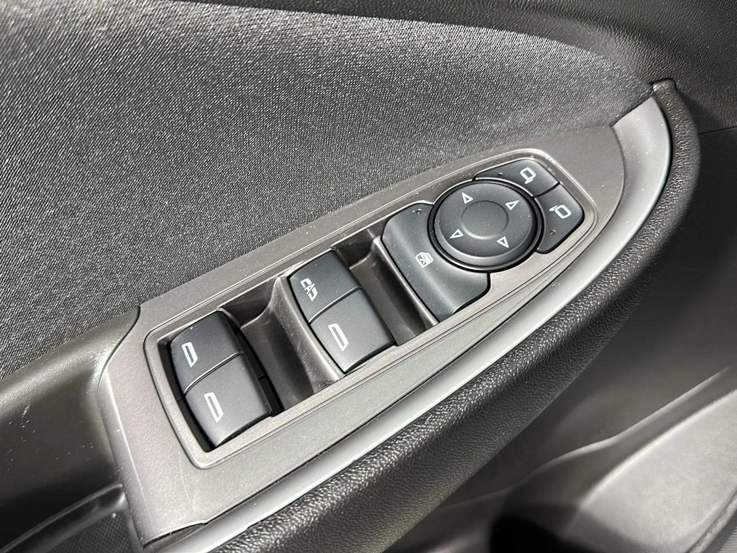 Used 2024 Sterling Gray Metallic Chevrolet LT image 13