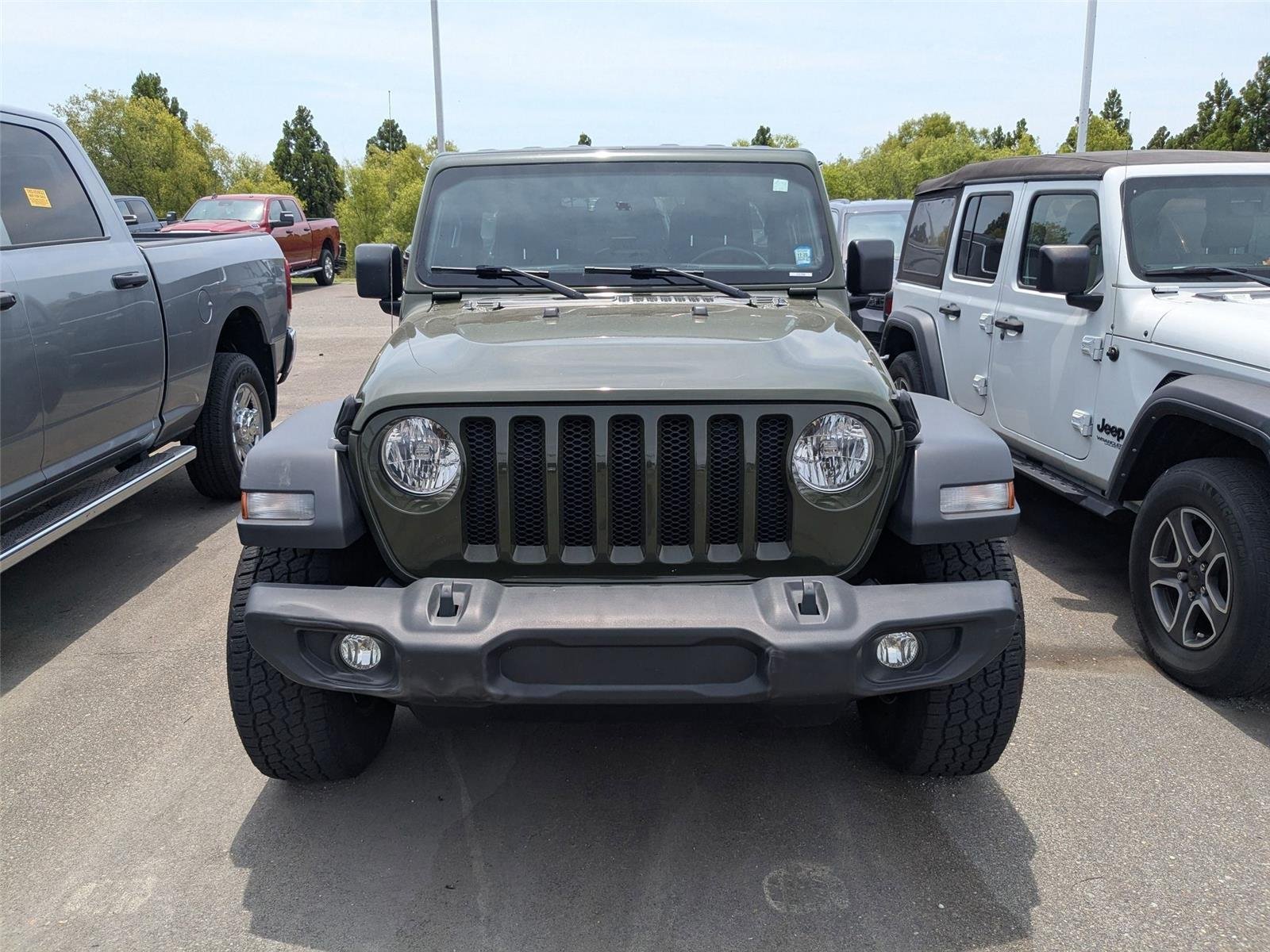 Used 2021 Sarge Green Clearcoat Jeep Unlimited Sport S image 2