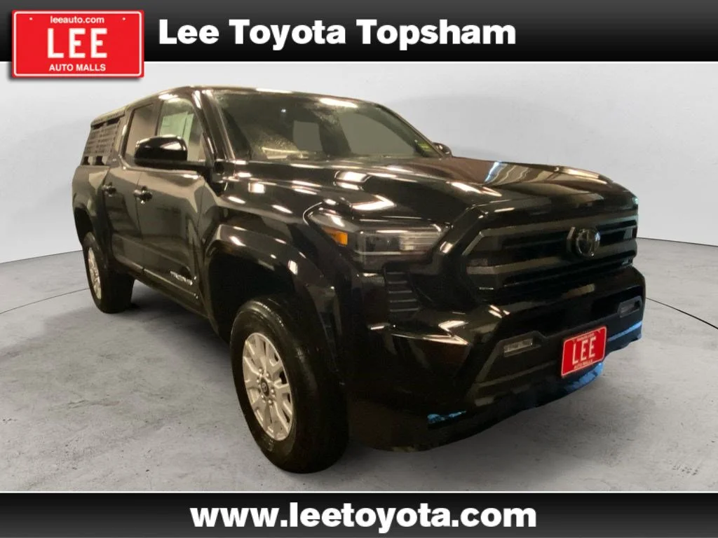 Used 2025 Black Toyota SR5 image 7