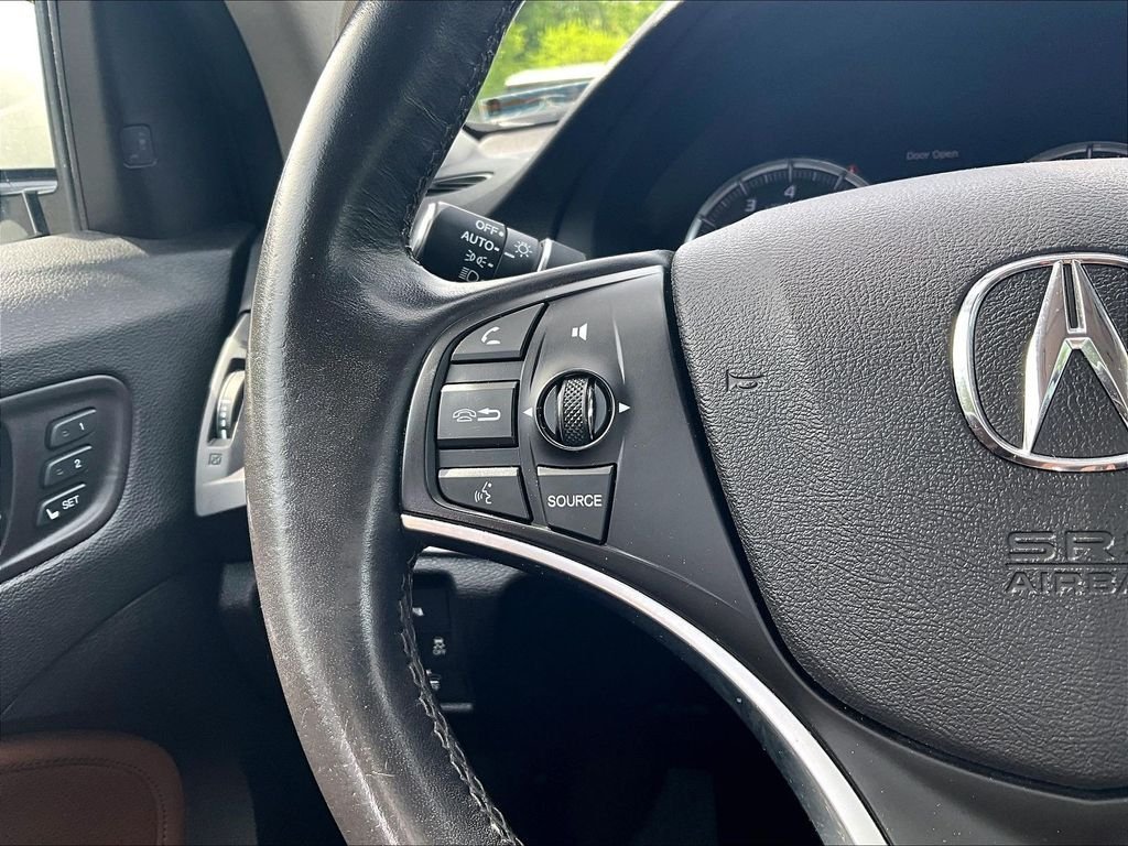 Used 2019 White Acura 3.5L Technology Package image 23