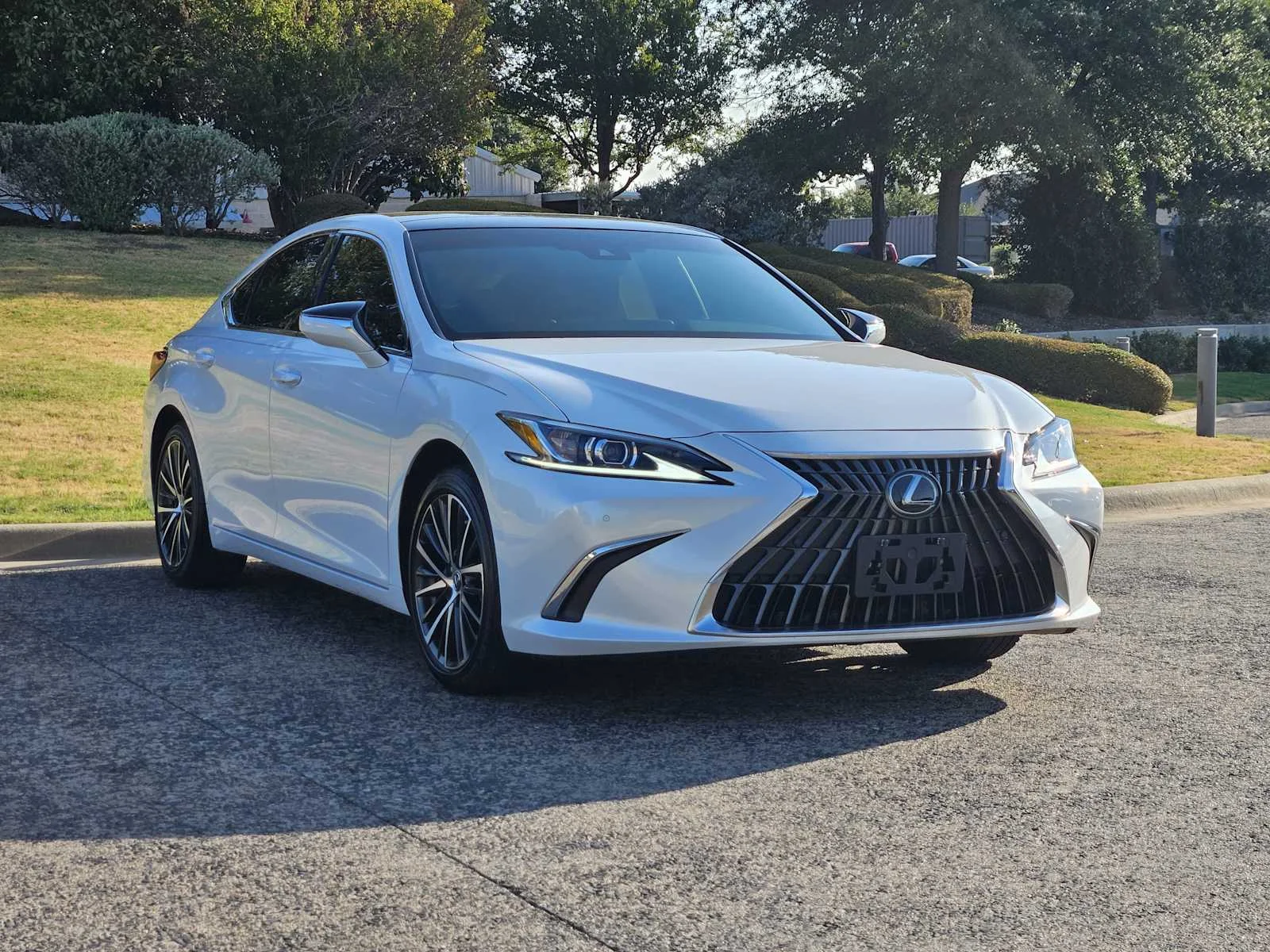 Certified Used 2024 EMINENT WHITE PEARL Lexus  image 2