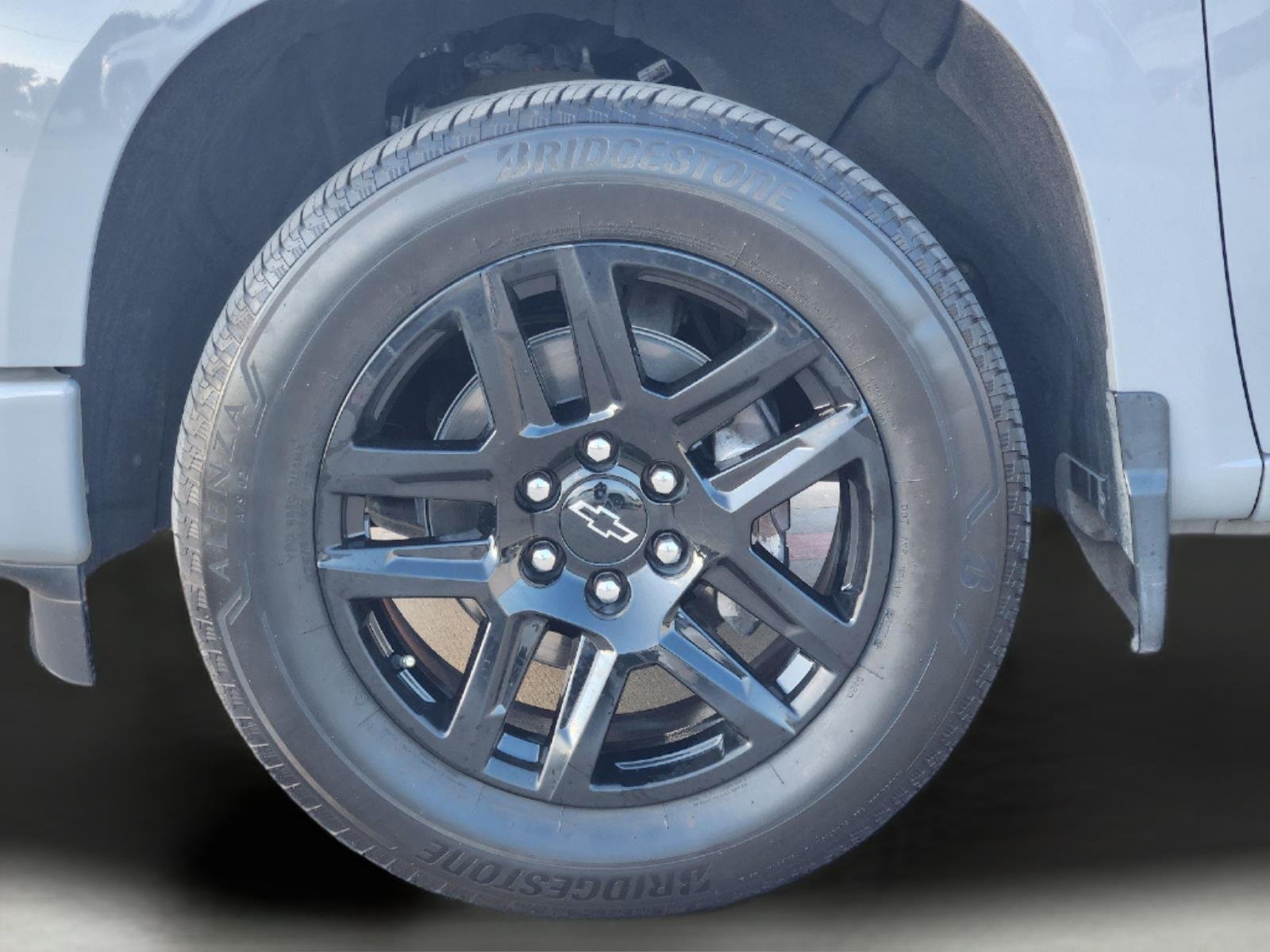 2025 Chevrolet Silverado 1500 photo 10 of 34