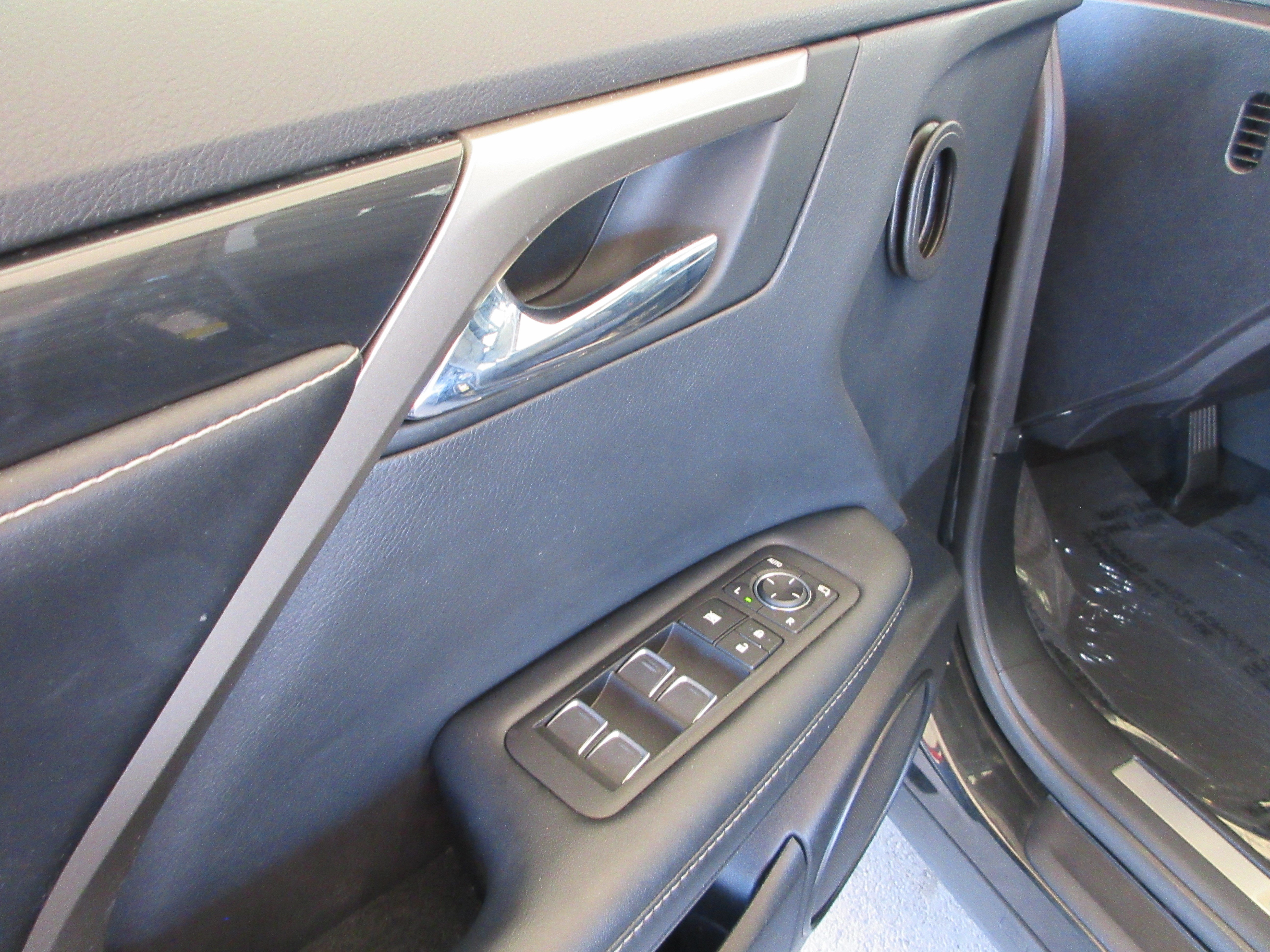 Used 2022 Caviar Lexus 350 image 27