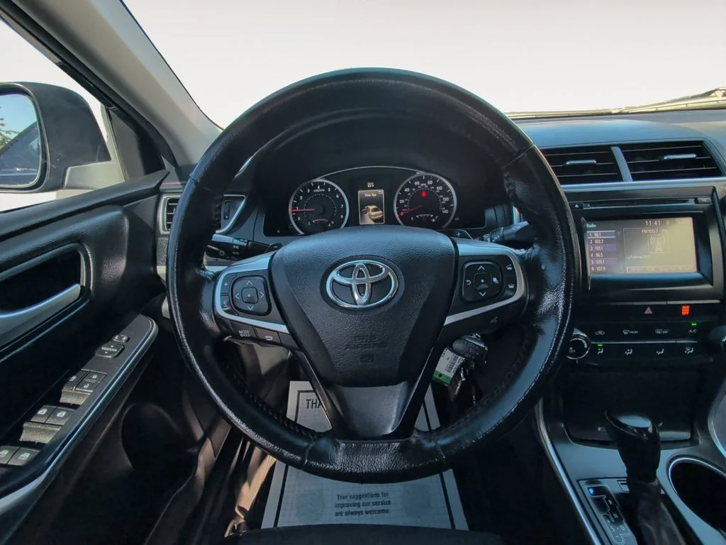 Used 2015 Black Toyota SE image 9