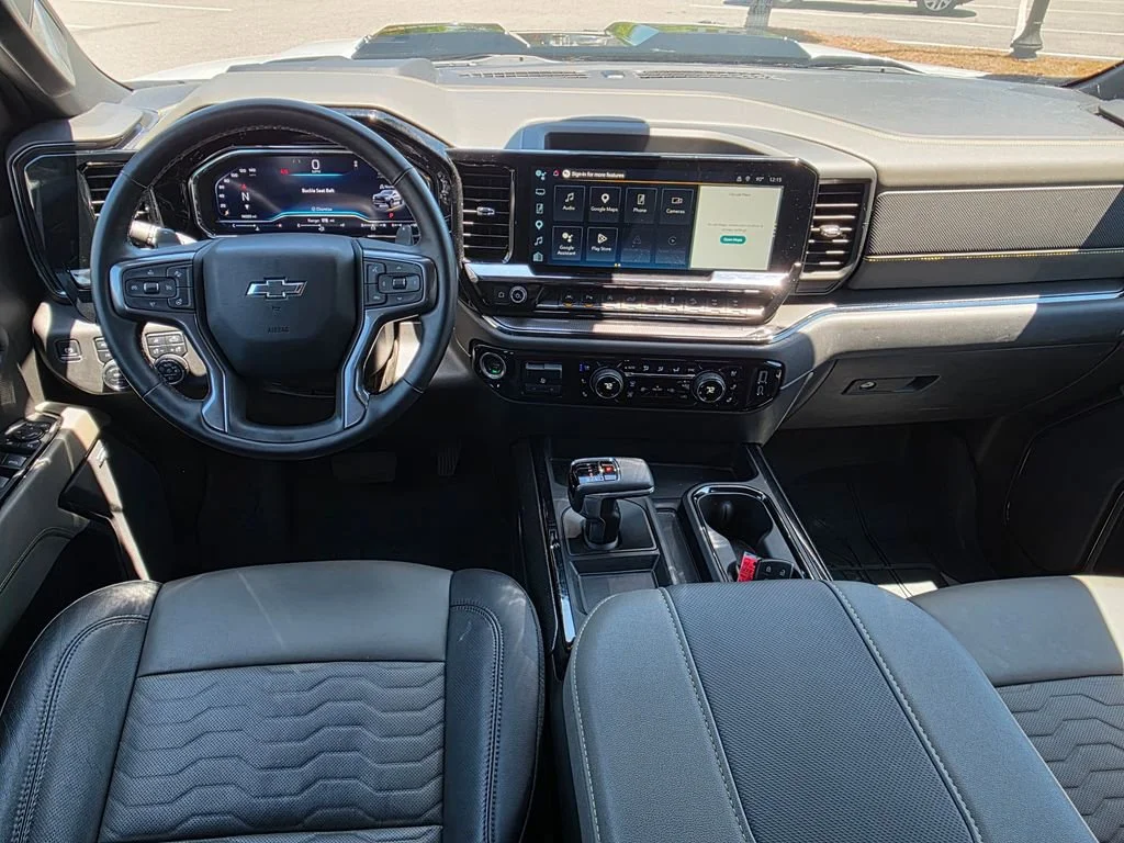 Used 2025 Summit White Chevrolet ZR2 image 29