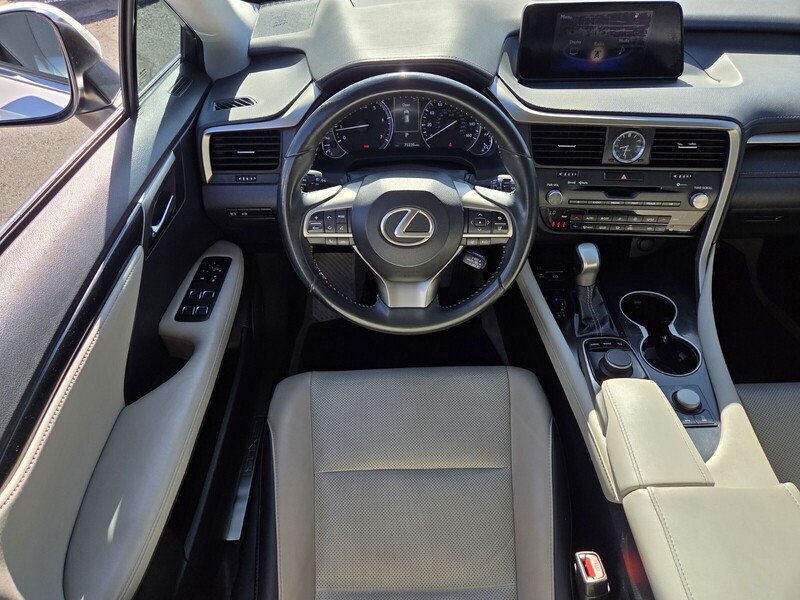 Used 2017 White Lexus 350 image 16