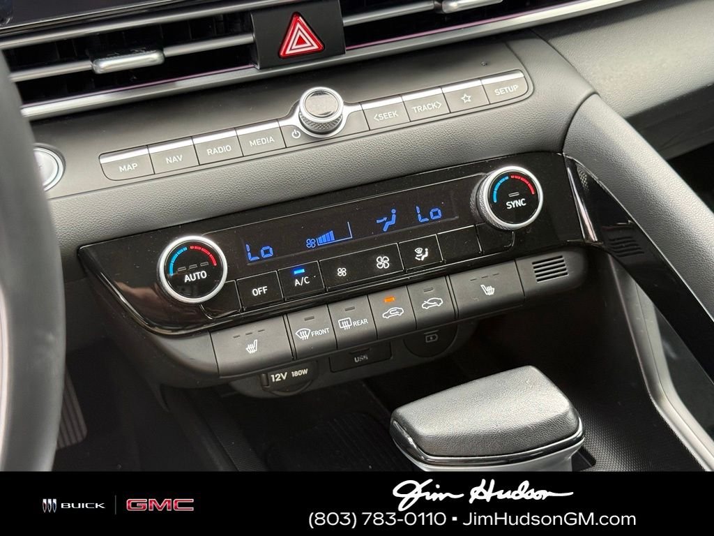 Certified Used 2025 Red Hyundai SEL Convenience image 31