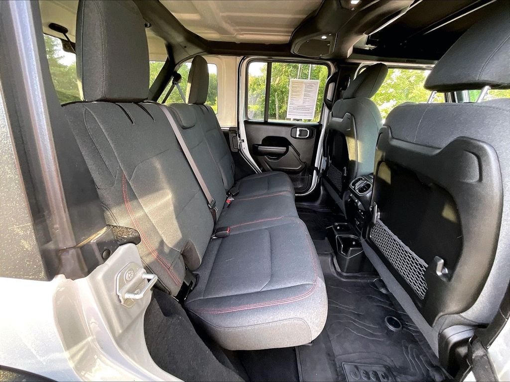 Used 2024 Silver Jeep Rubicon image 16