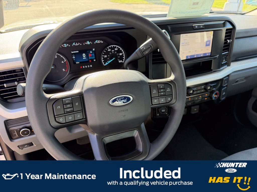 New 2026 Oxford White Ford F-250® XLT image 9