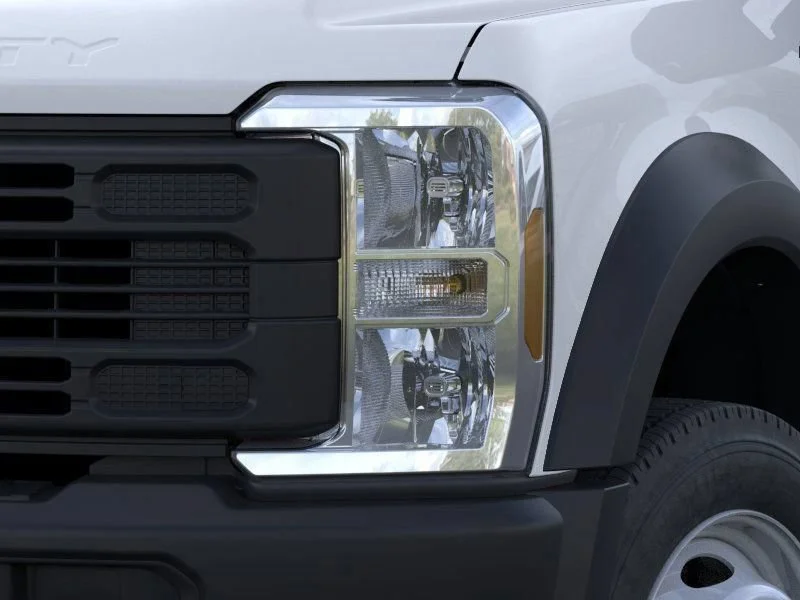 New 2026 Oxford White Ford F-550® XL image 21