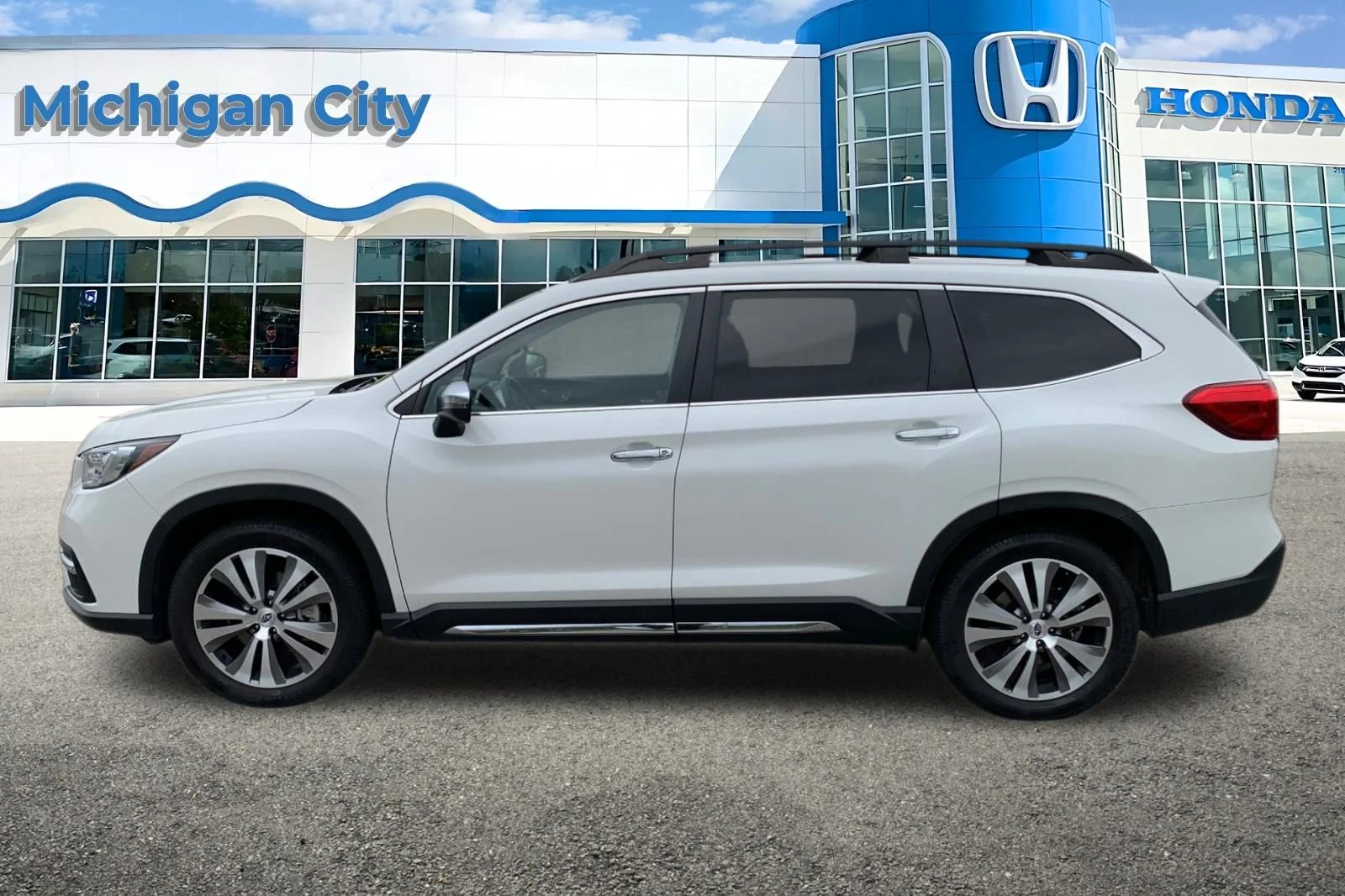 Used 2022 White Subaru Touring image 2