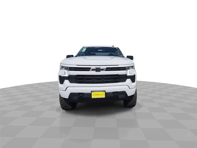 New 2026 Summit White Chevrolet RST image 3
