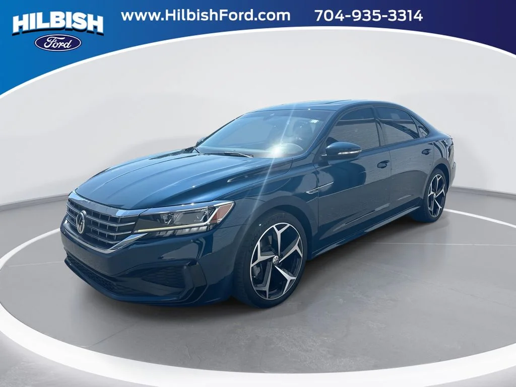 Used 2021 Blue Volkswagen 2.0T R-Line image 1