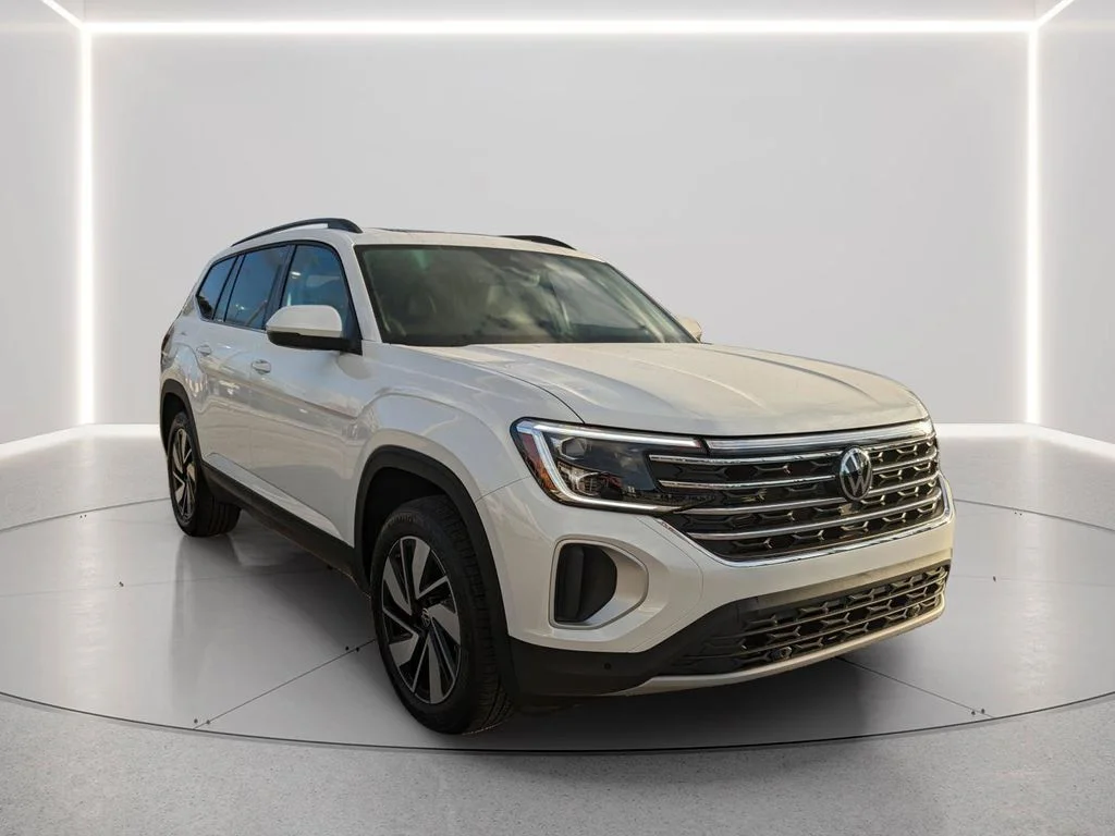 New 2026 White/off-white Volkswagen 2.0T SE w/Technology image 10