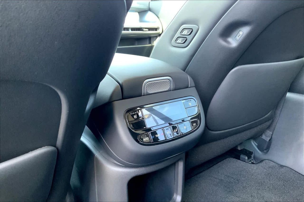 2026 Hyundai IONIQ 9 SEL - Photo 17