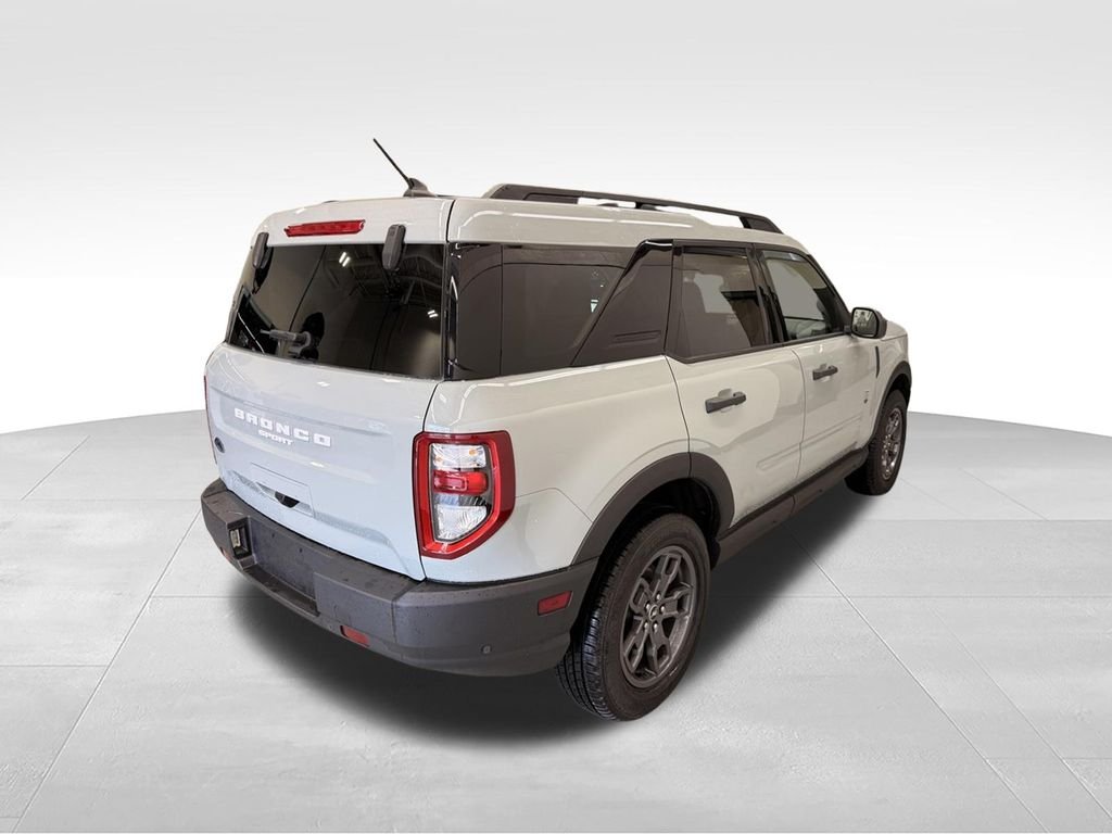 Used 2023 Green Ford  image 6