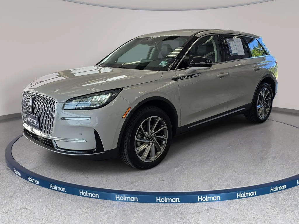 2023 Lincoln Corsair AWD's photo