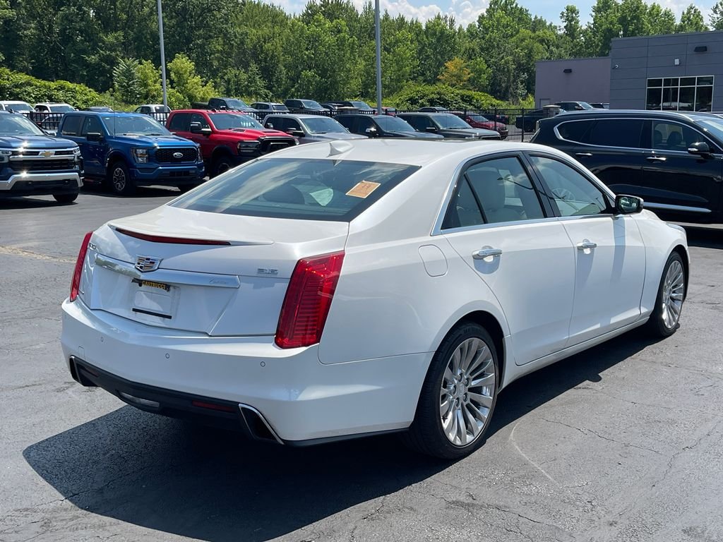Used 2018 Crystal White Tricoat Cadillac 3.6L Luxury image 6