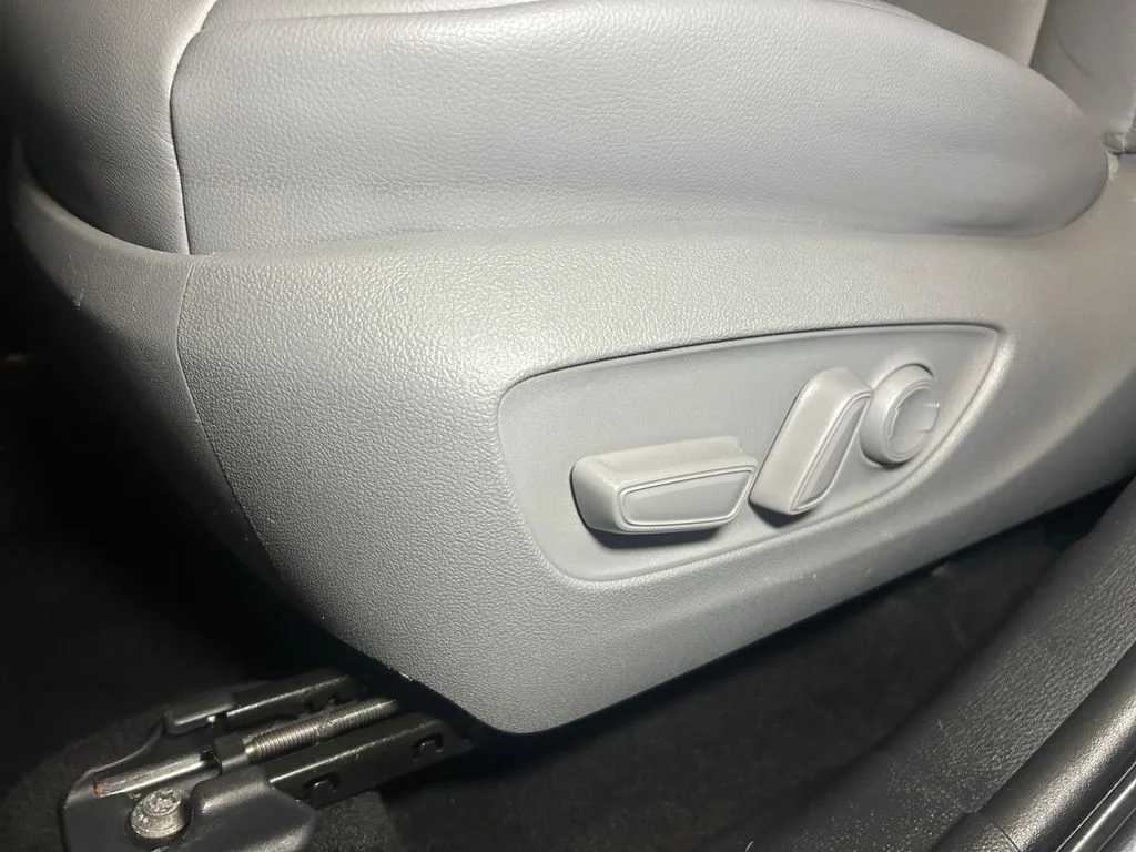 Used 2022 Magnetic Gray Metallic Toyota XLE image 26