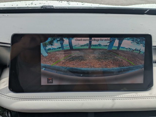 New 2027 RADIANT WHITE INFINITI Luxe AWD image 23
