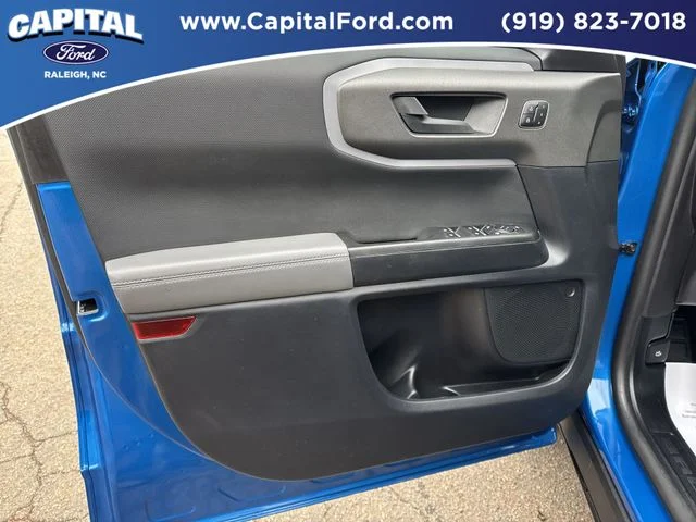 Used 2025 Blue Ford Badlands image 19