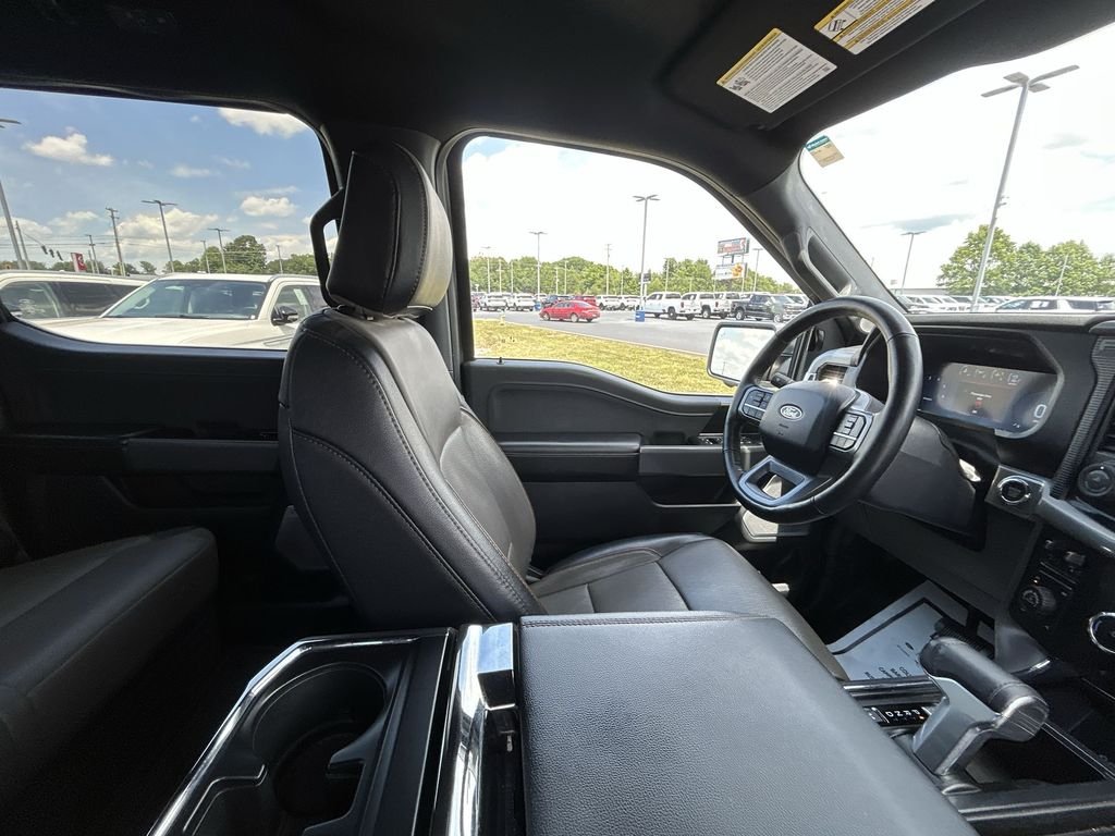 Used 2024 Gray Ford Lariat image 10