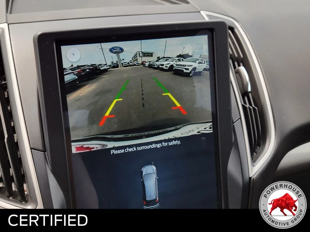 Used 2023 Red Ford SEL image 23